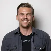 C'est le printemps, on se détend 28 - Les indiscretions Simon Ledun, l’appétit du groupe Tandem