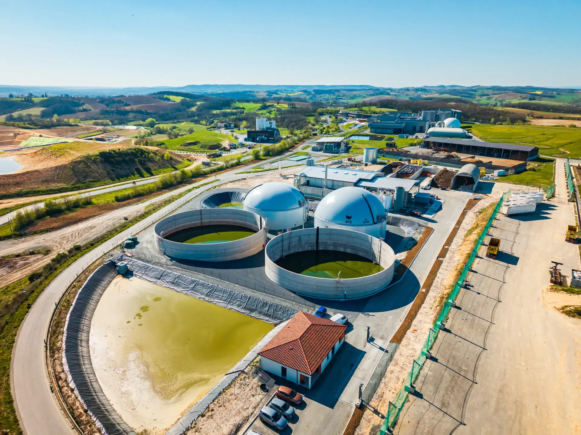 Biodéchets : l'usine de méthanisation de CVE inaugurée dans le Tarn 6 - Les indiscretions Trifyl CVE Drone 21 - Les indiscretions