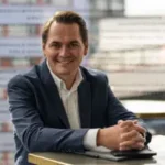 Quentin Benault, e-Logik