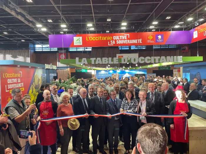 Au Salon International de l’Agriculture, producteurs et exposants font grise mine 2 - Les indiscretions Inauguration de la zone Occitanie sur le SIA 2026